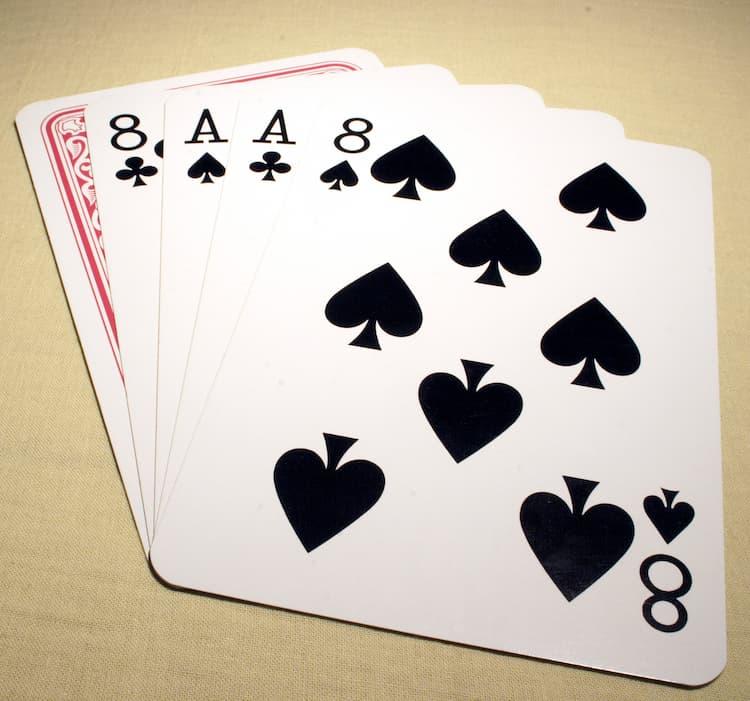 Some of the Best Songs About Gamblers - 2025 5 Some of the Best Songs About Gamblers - 2025